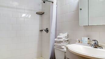 Montauk Oceanside Suites