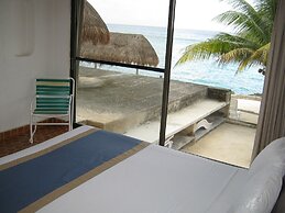 Condumel Condominiums