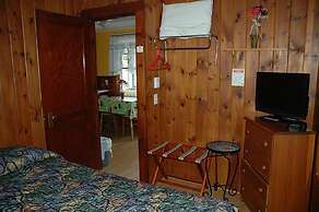 Channel Watefront Cottages