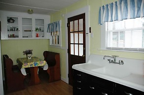 Channel Watefront Cottages