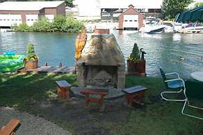 Channel Watefront Cottages