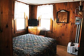 Channel Watefront Cottages