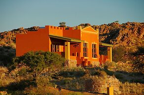 Klein-Aus Vista Desert Horse Inn