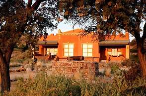 Klein-Aus Vista Desert Horse Inn