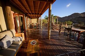 Klein-Aus Vista Desert Horse Inn