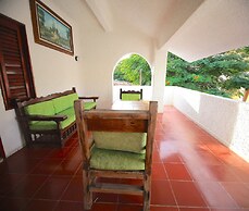 Hotel Plaza Carrillo's