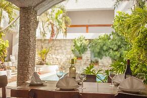 Hotel Plaza Carrillo's