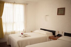 Hotel Plaza Carrillo's