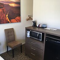 Mountain Ridge Cabins and Lodging