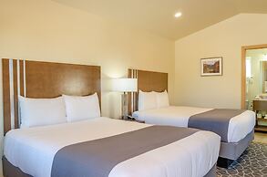 Mountain Ridge Cabins and Lodging