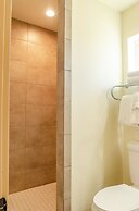 Mountain Ridge Cabins and Lodging