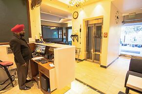 Jullundur Hotel