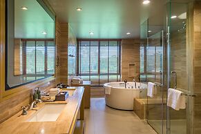 Dusit Thani Krabi Beach Resort