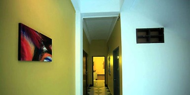 New iHouse Hotel - Hostel