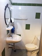 New iHouse Hotel - Hostel