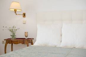 Mare Monte Small Boutique Hotel