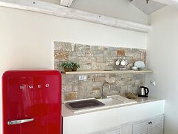 Mare Monte Small Boutique Hotel