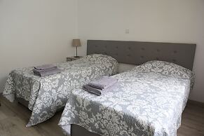 Polyxeni Hotel Apartments