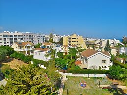 Polyxeni Hotel Apartments