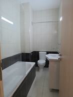 Polyxeni Hotel Apartments