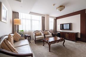 Tang Palace Hotel