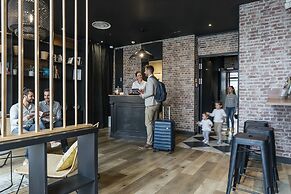 Hotel SUB