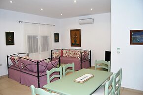 Chrysiida Luxury Suites