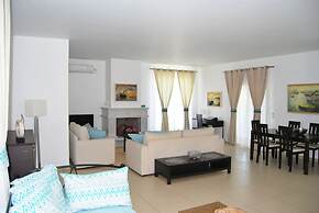 Chrysiida Luxury Suites