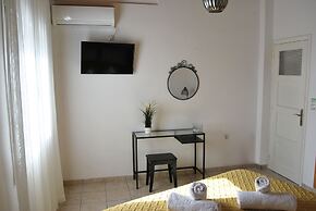 Chrysiida Luxury Suites