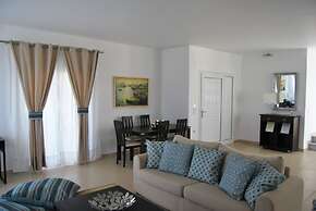 Chrysiida Luxury Suites