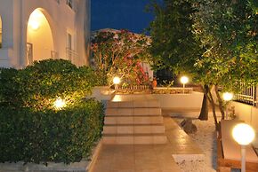 Chrysiida Luxury Suites