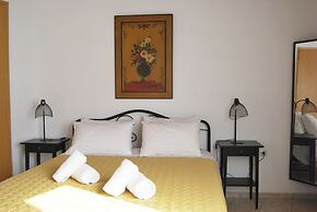 Chrysiida Luxury Suites