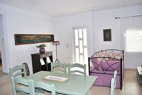 Chrysiida Luxury Suites