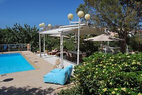 Chrysiida Luxury Suites