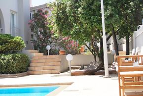 Chrysiida Luxury Suites