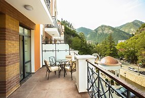 Crowne Plaza Borjomi by IHG