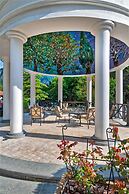 Crowne Plaza Borjomi by IHG