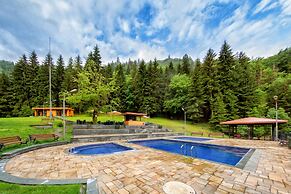 Crowne Plaza Borjomi by IHG