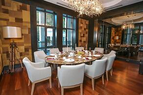 Crowne Plaza Borjomi by IHG