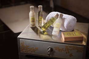 DoubleTree by Hilton Hotel Anshun