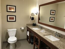 Comfort Suites Hartville - North Canton