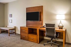 Comfort Suites Hartville - North Canton
