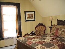 Magnetic Hill Winery