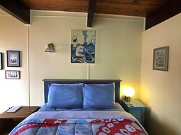 Wheeler on the Bay Lodge & Marina