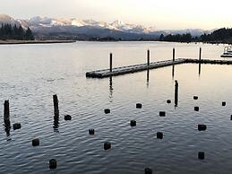 Wheeler on the Bay Lodge & Marina