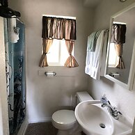 Wheeler on the Bay Lodge & Marina