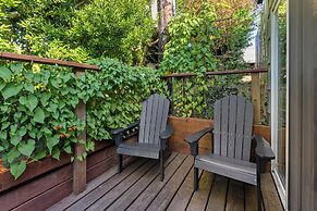 Wheeler on the Bay Lodge & Marina