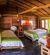 Playa de Oro Lodge