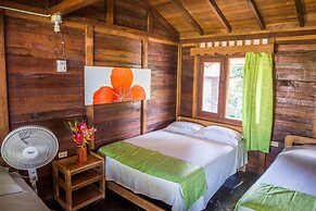 Playa de Oro Lodge