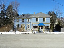 Port Albert Inn